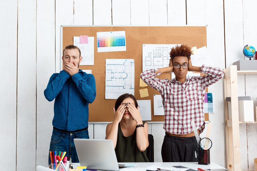 how to deal with toxic workplace relationship Set Boundaries