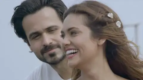 main rahoon ya na rahoon song shoot in goa famous beaches