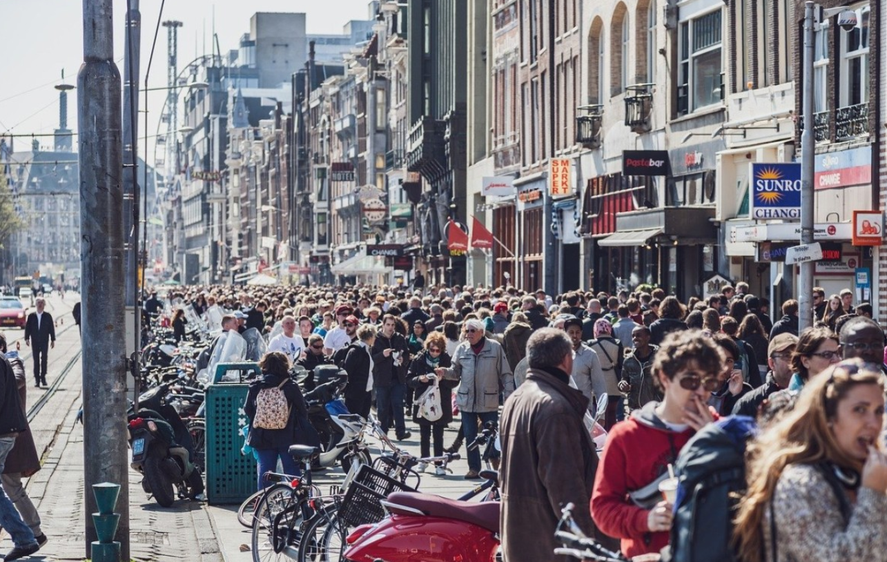 overtourism barcelona