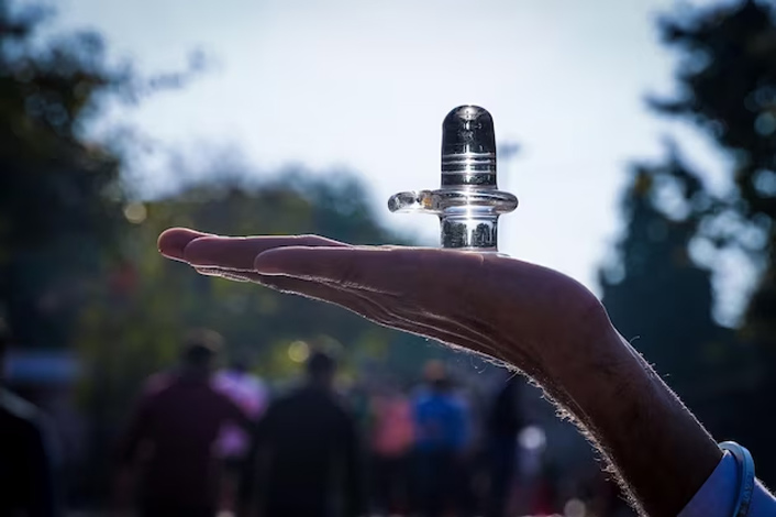 which shivlinga is good for home temple