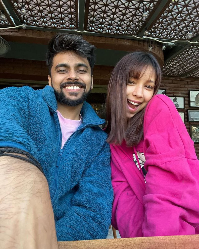 who is lovekesh kataria girlfriend ashna chand