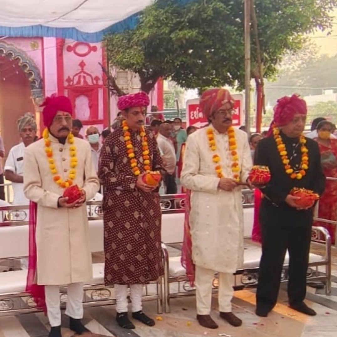 who is prince manvendra