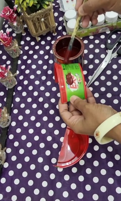 Craft Empty Soap Box, Reuse your empty hand soap dispenser by filling them, Can I reuse dish soap bottles for sauces