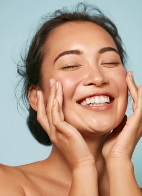 DIY Homemade Cucumber And Turmeric Peel Off Mask For Glowing Skin