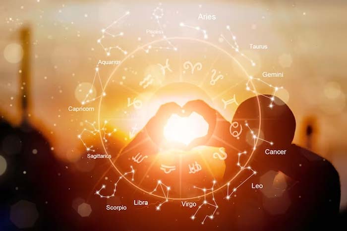 Taurus Weekly Love Horoscope (April May )