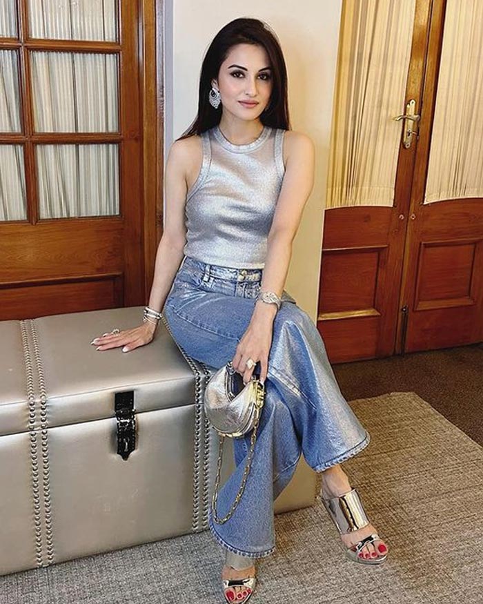 Wide Leg Jeans With A Shimmer Top