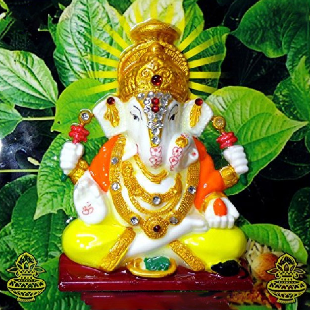 can we place ganpati at main door