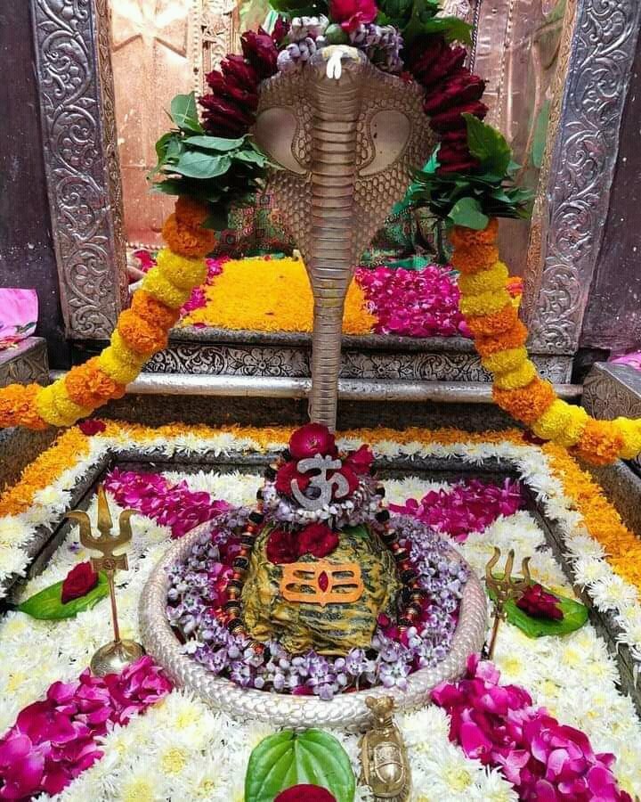 famous temples tour packages