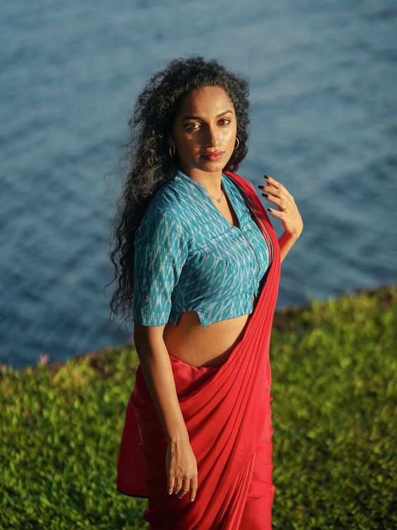 ikat cotton saree contrast blouse design