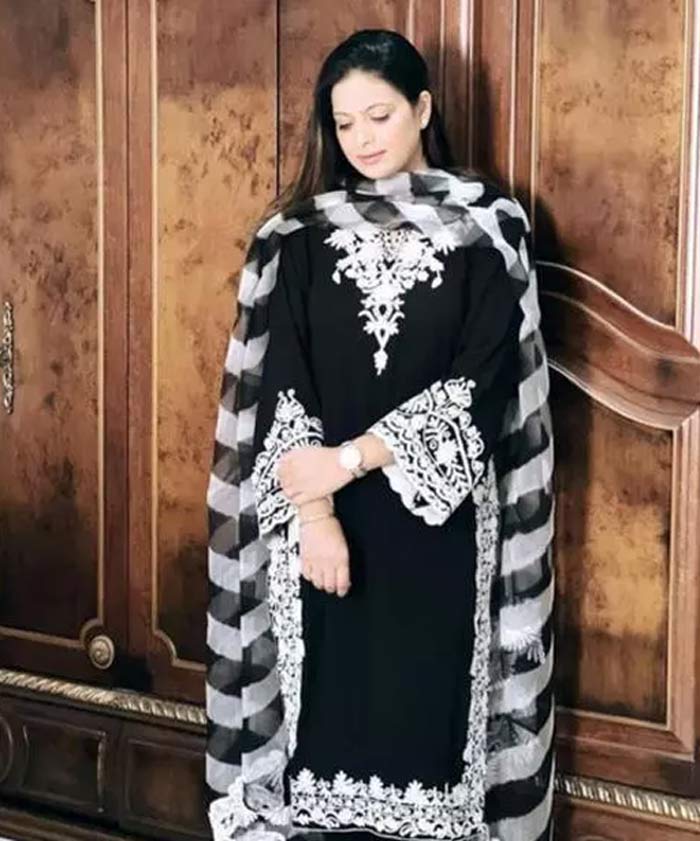 Chikankari work suit