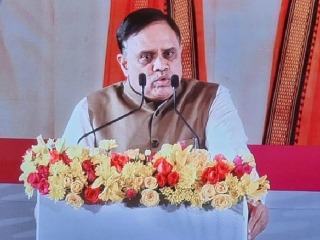 Education minister launch swayam plus portal