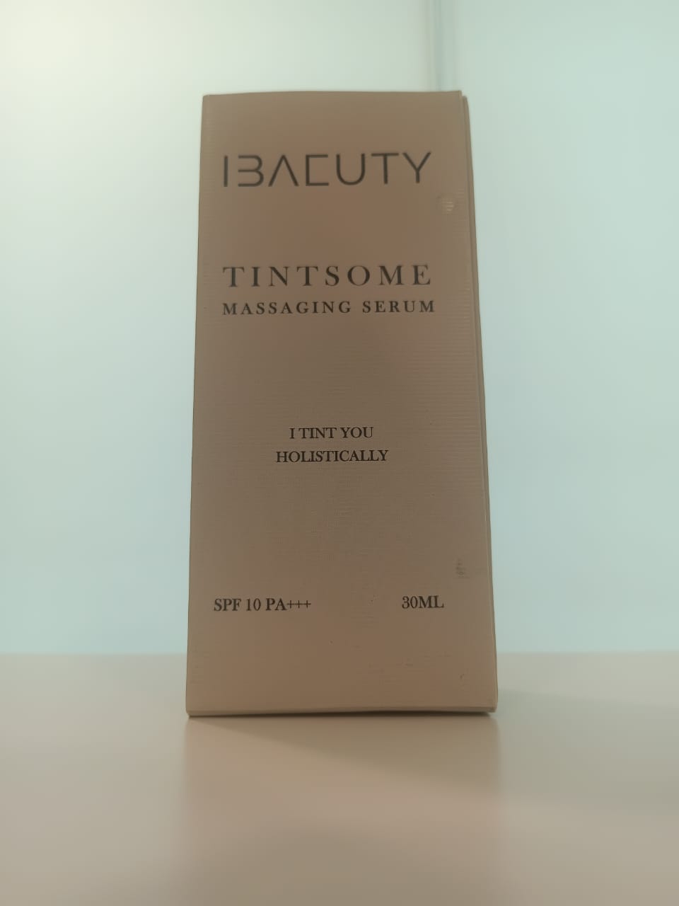 IBAEUTY Tintsome massaging serum box