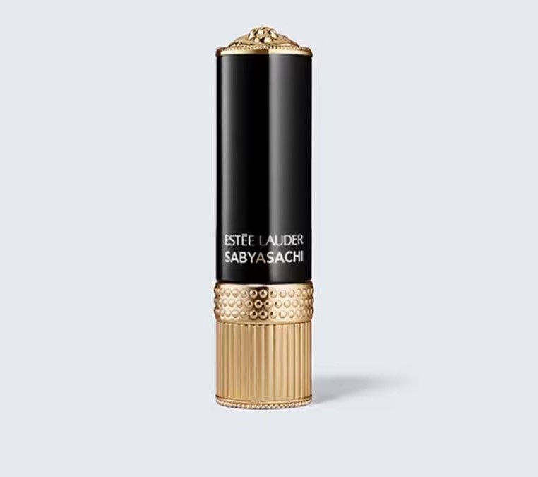 Luxurious Packaging sabyasachi lipsticlk