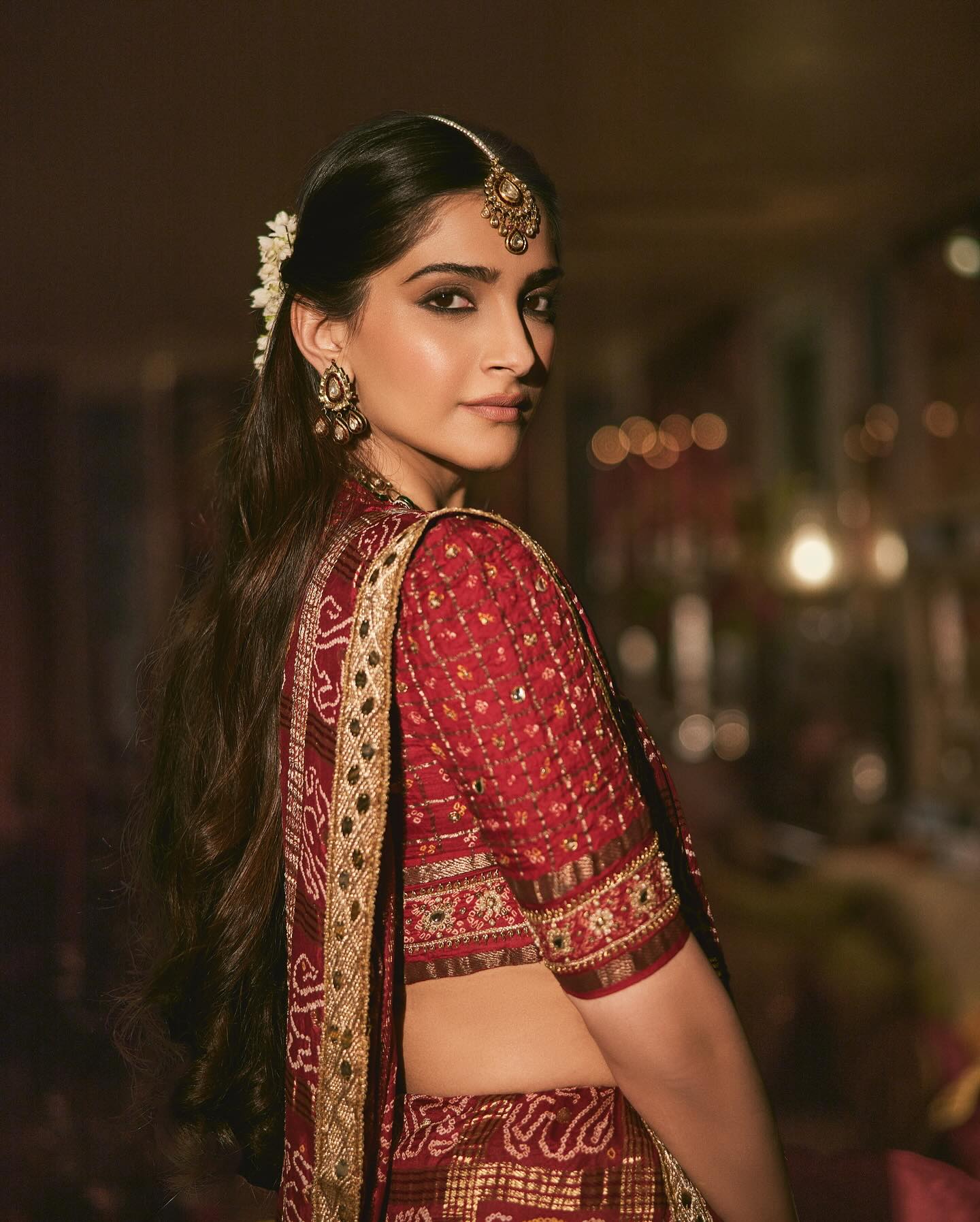 Sonam Kapoor’s Half Tie Hairdo With Gajra