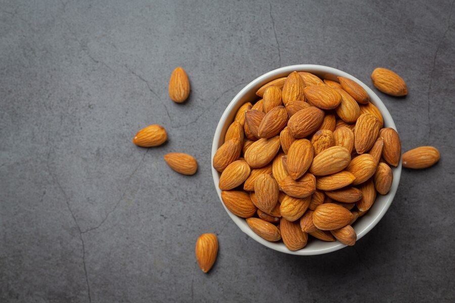 almond for weight gain