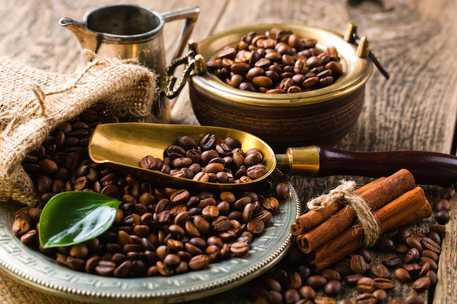 coffee powder to eliminate odour from kitchen