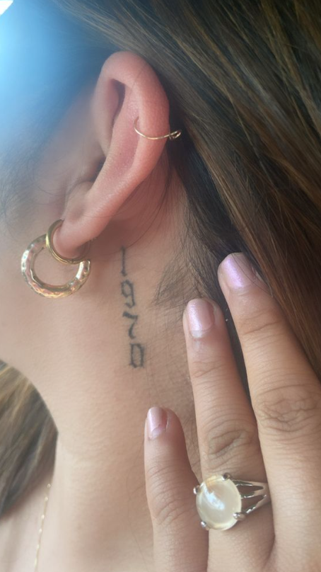 date neck tattoo