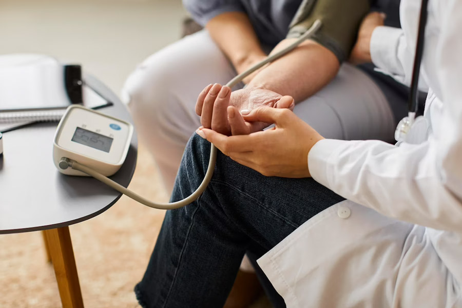 fasting help in controlling blodd pressure