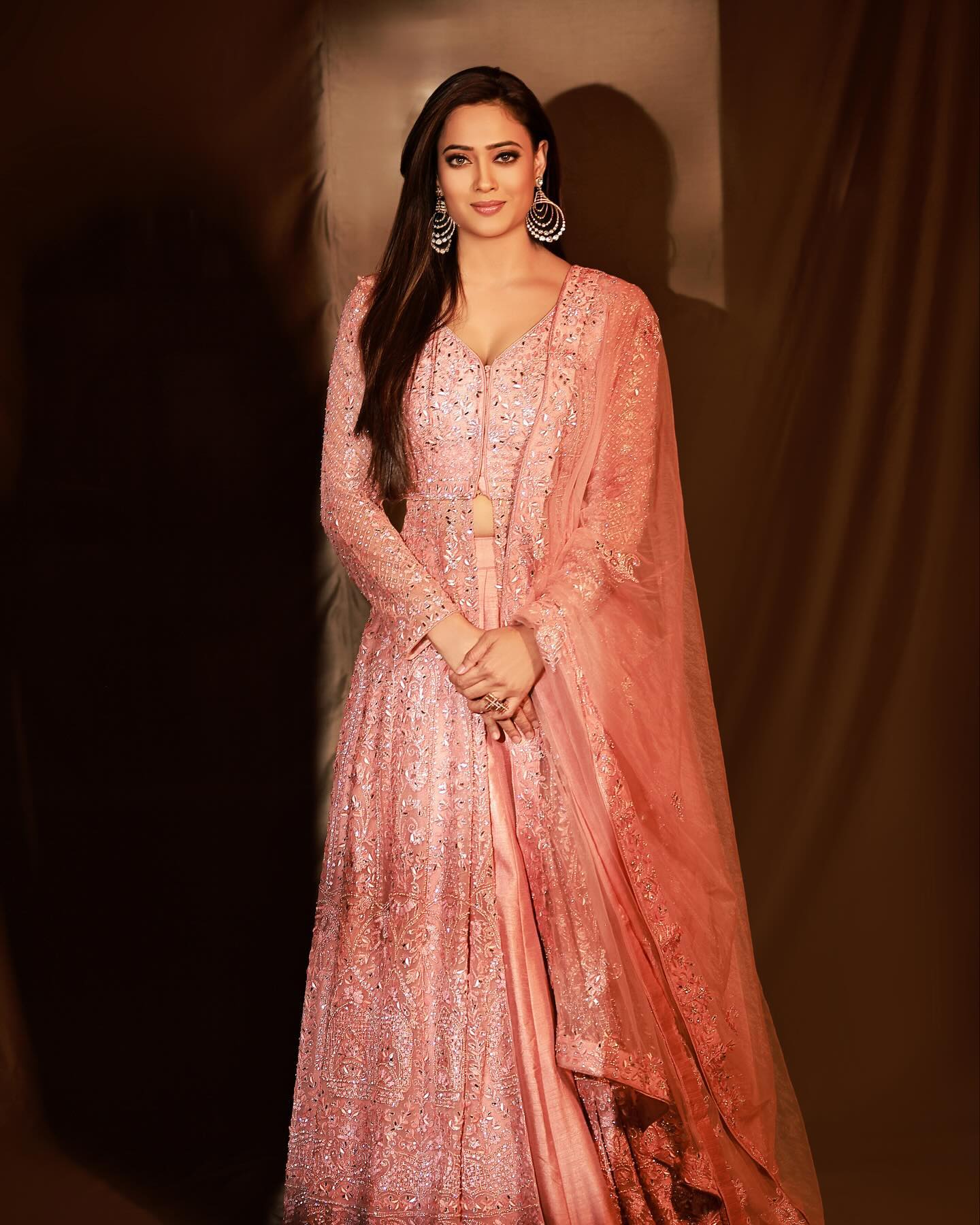 front cut suit deisgn