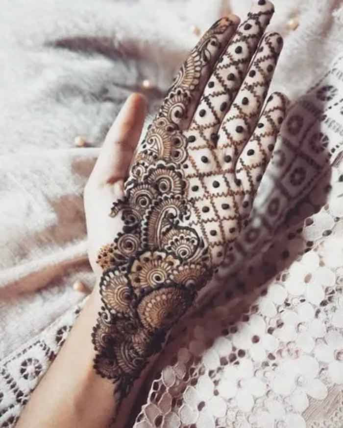 jaalidar arabic mehndi