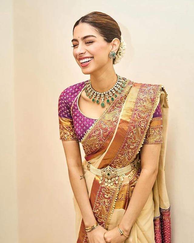 oval neck blouse design for silk saree