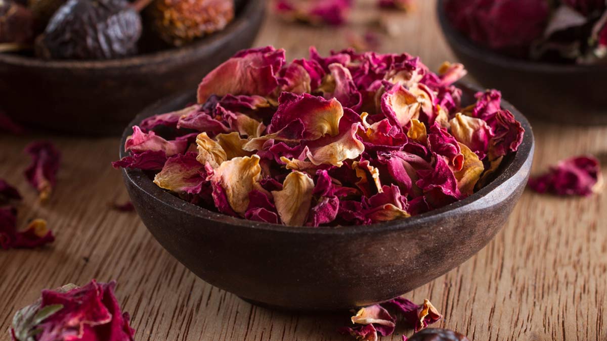 way to use rose petals for health