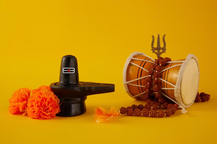 which flower is best to offer shivling