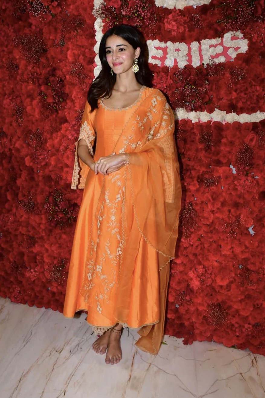 Ananya anarkali suit look