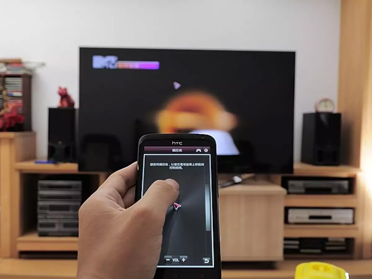 How to connect Android Phone to TV