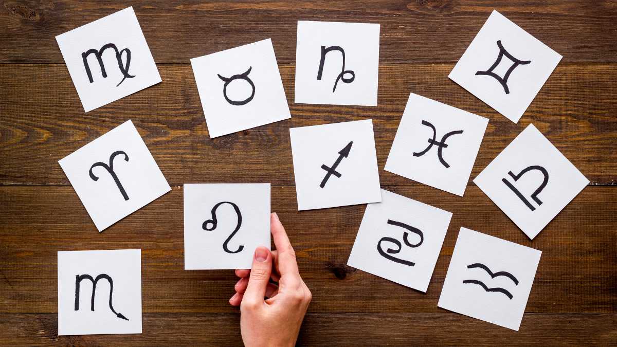 Libra And Aquarius Compatibility as Friends