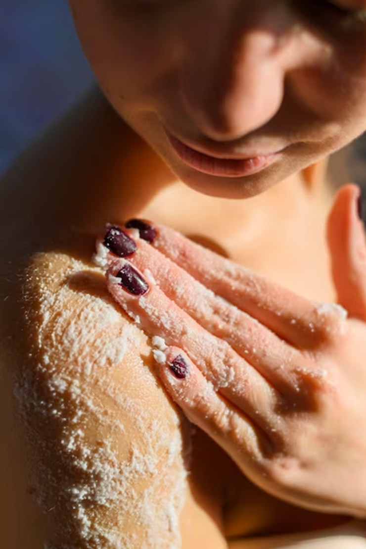Rice flour scrub