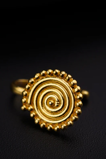 Sprial Design Nose Pin