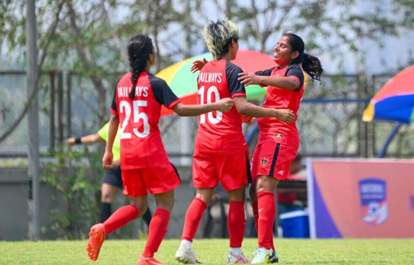 aiff football trophuy women