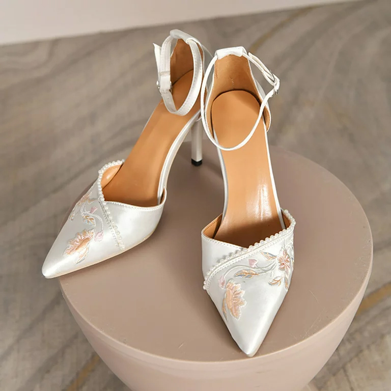 footwear to wear with anarkali suit for women