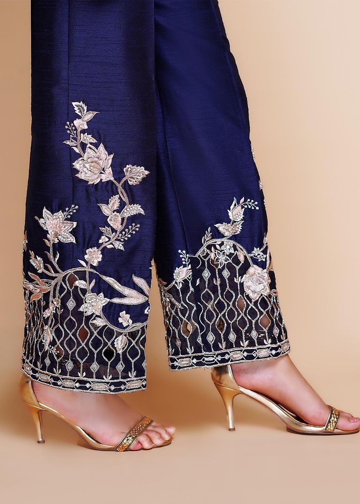 gold embroidered palazzo pant border design