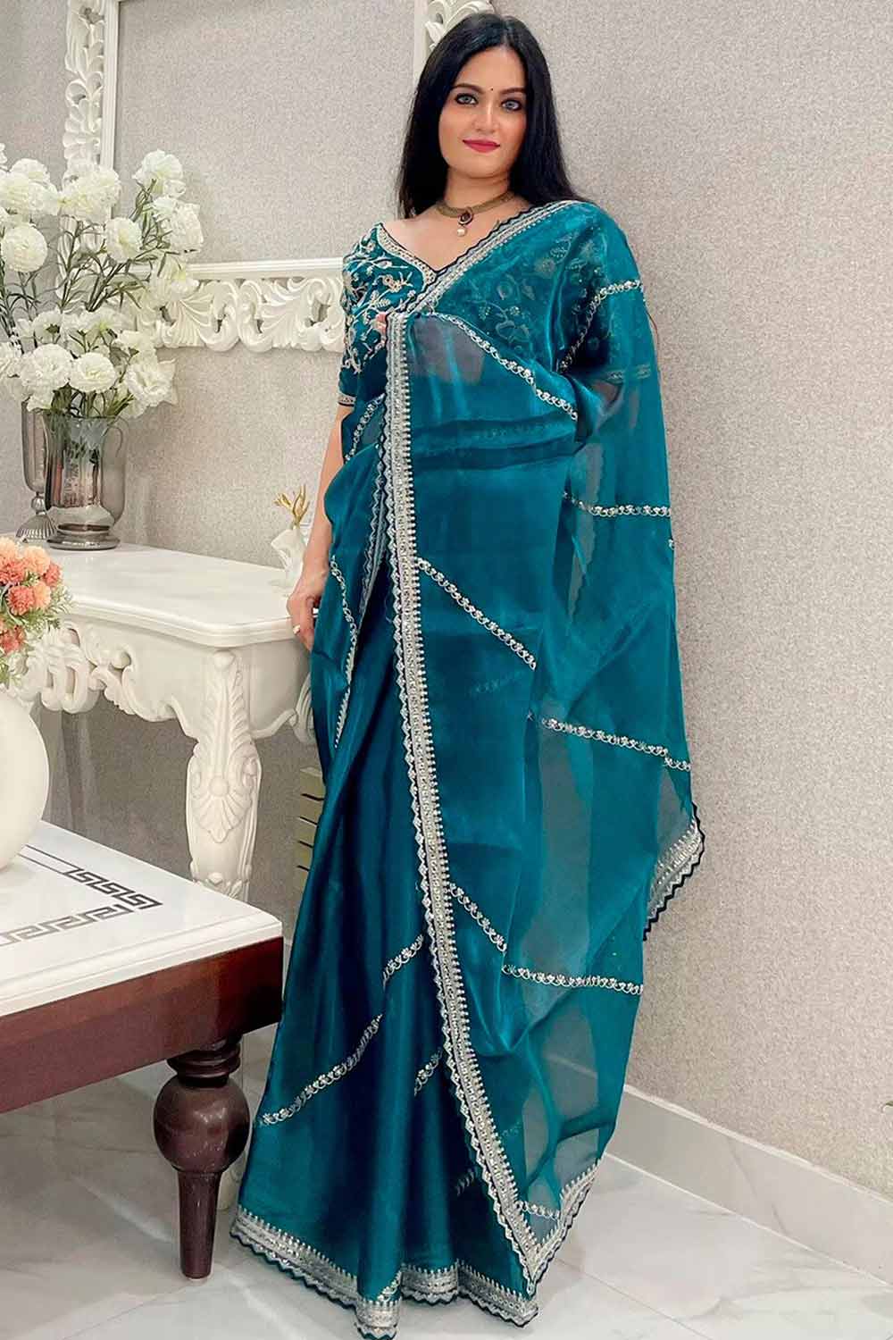 lace saree