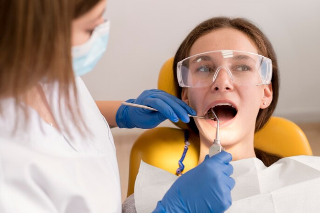 wisdom tooth extraction risks