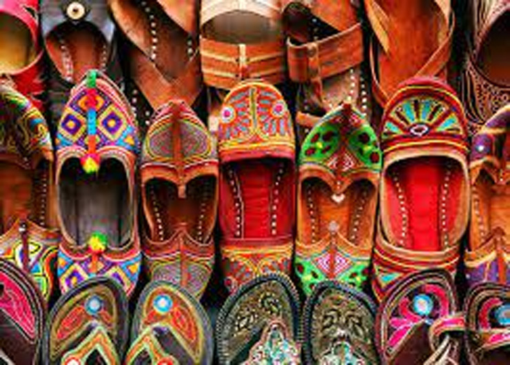 Cheapest things to buy in Mumbai