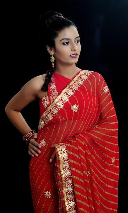 Red Leheriya Saree With Golden Border