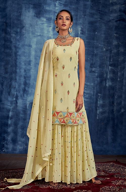 Short Georgette Pakistani Salwar Kameez Design