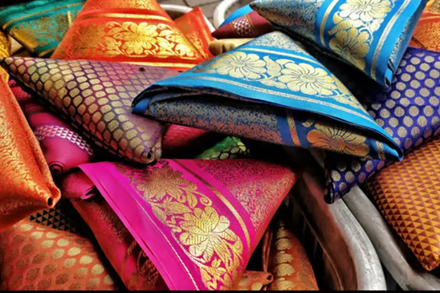 Unique things to buy in Pune