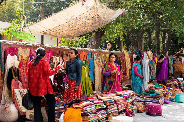 janpath market in hindi