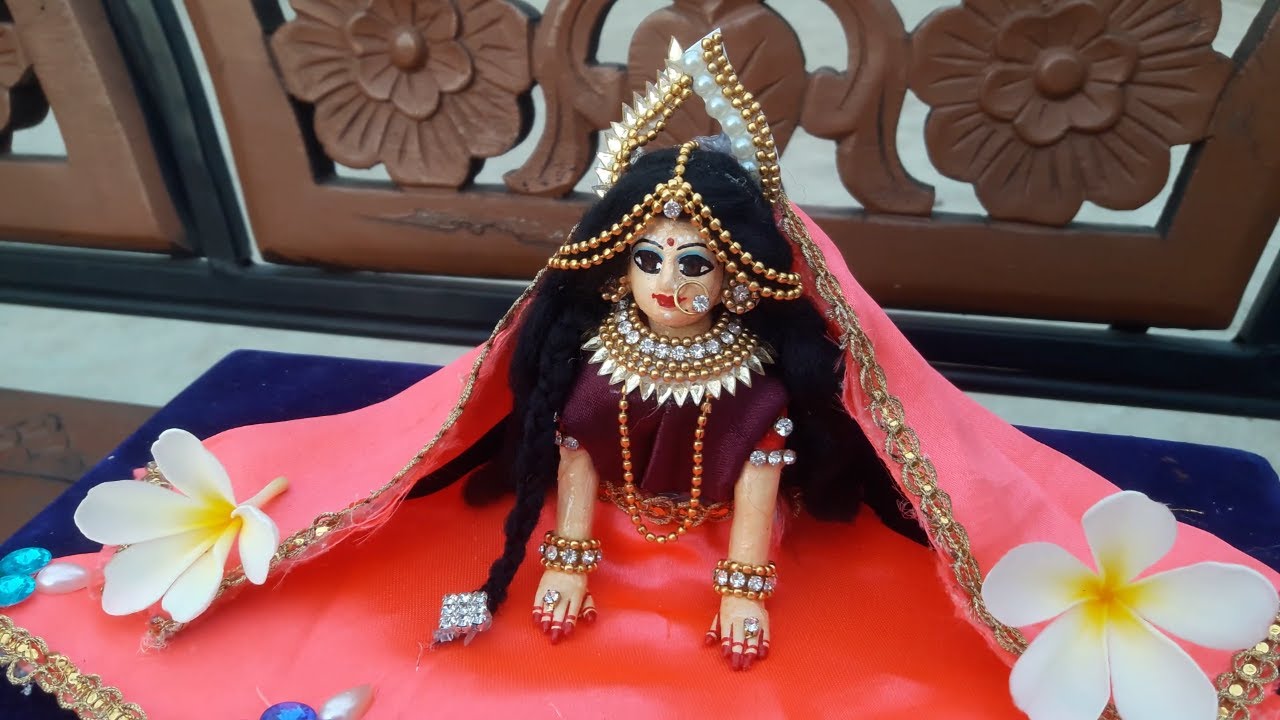 radha ashtami what to offer to shri radha