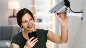 घर की सुरक्षा के लिए अच्छे हो सकते हैं मोबाइल कनेक्टिविटी वाले सीसीटीव कैमरा