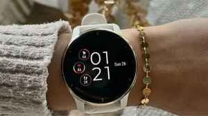 Smartwatches For Women Travelers With GPS Tracker