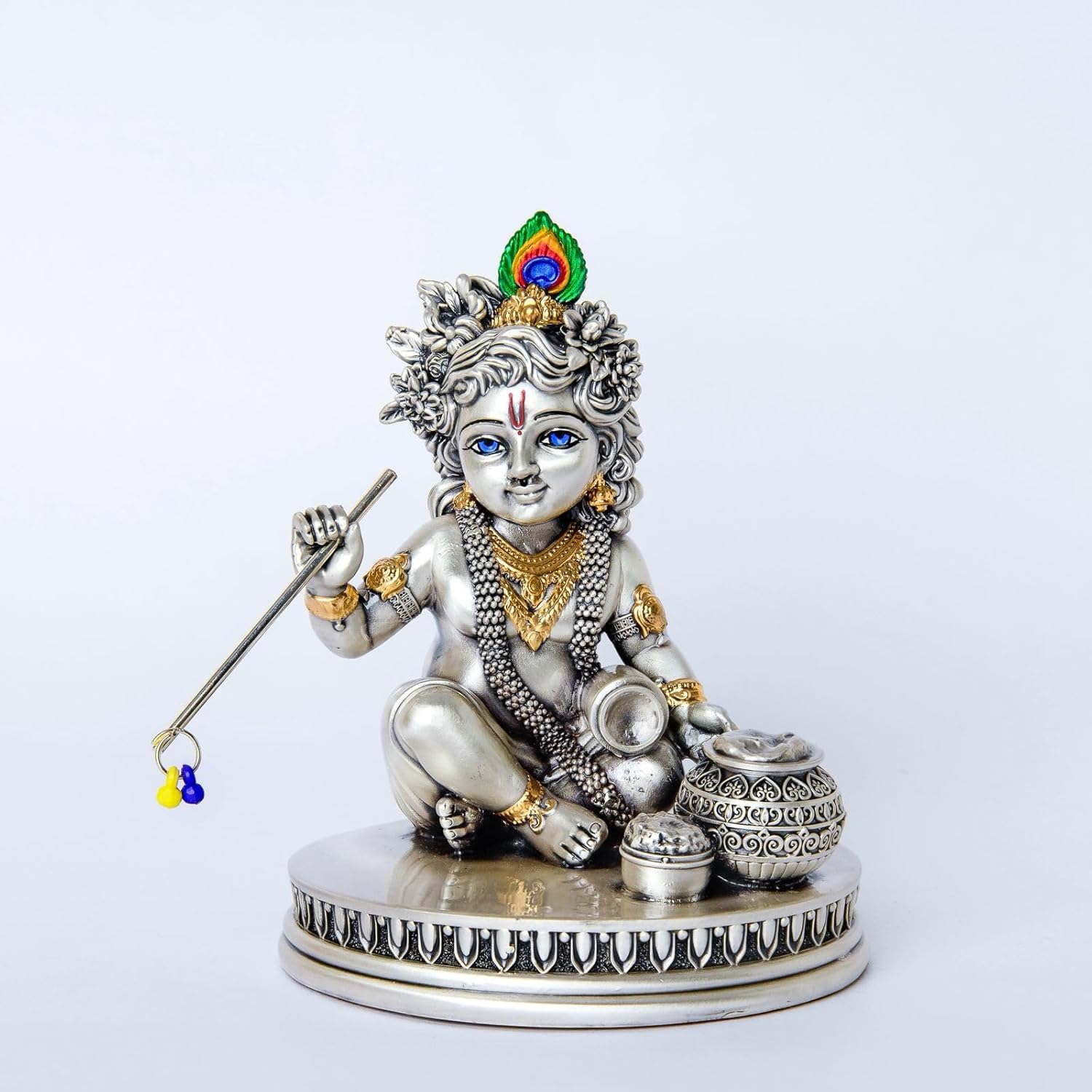 krishna-janmashtami-2026-5-attractive-laddu-gopal-idol