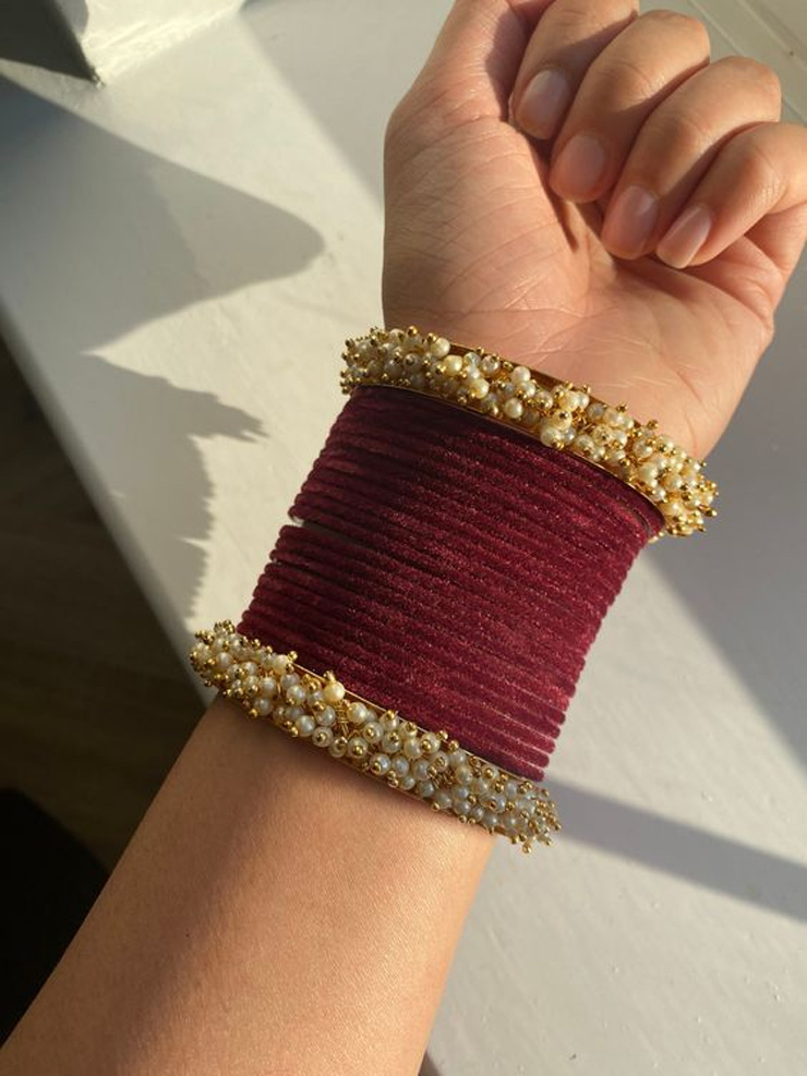 Pearl Velvet Bangle Set Design