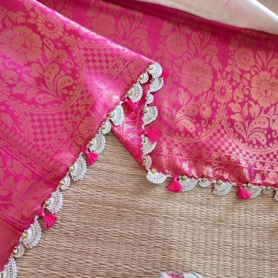 Lace Saree Kuchu Design