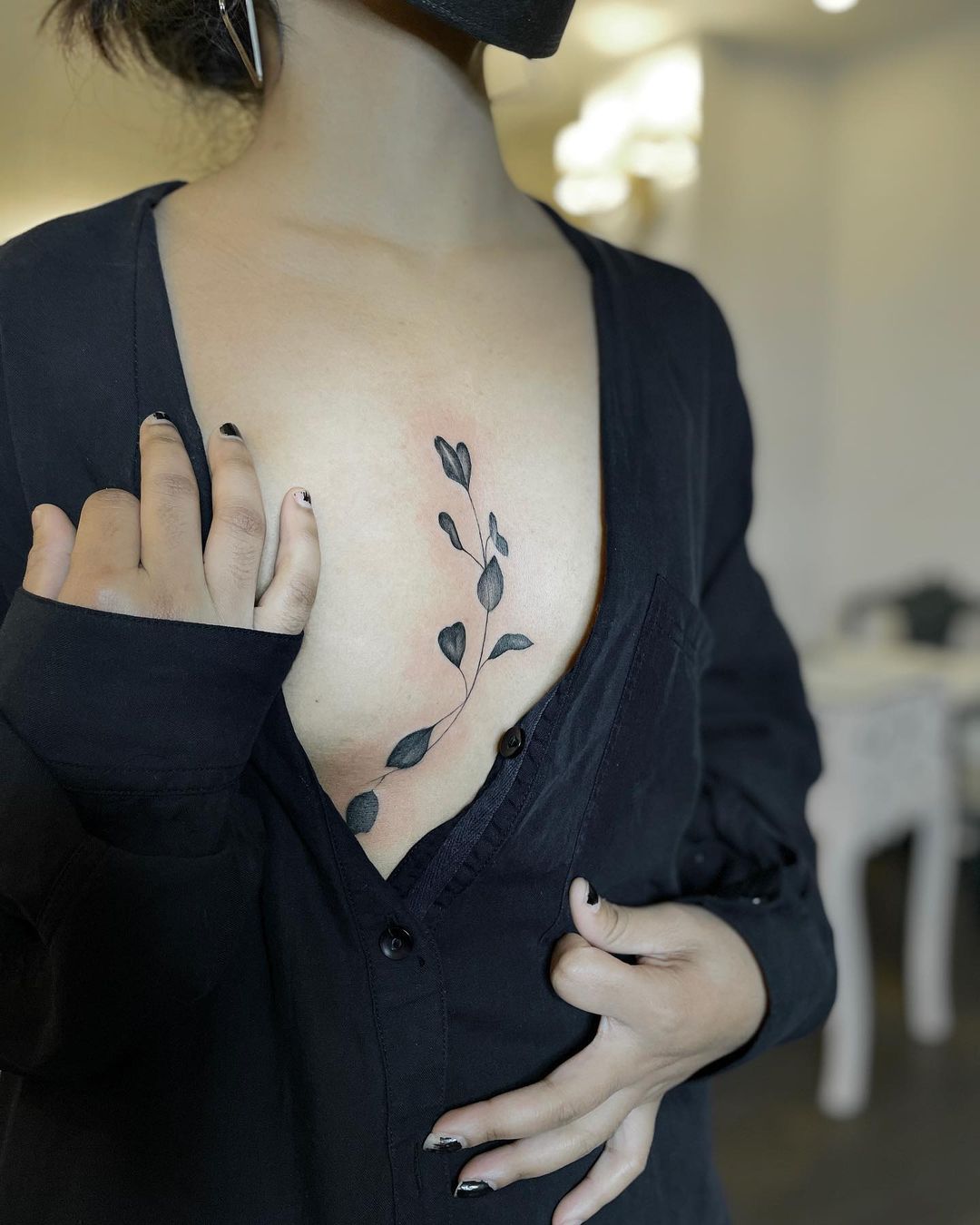 Tattoo Designs For Girls On Chest