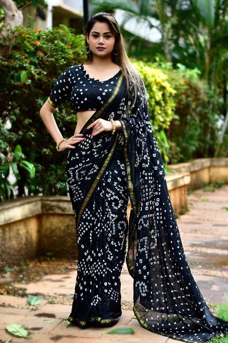 Black Bandhani Saree Design